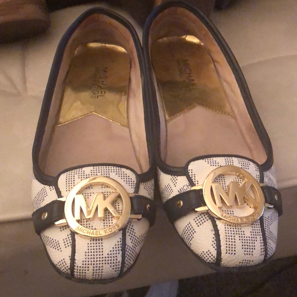Cute flats,Michael Kors